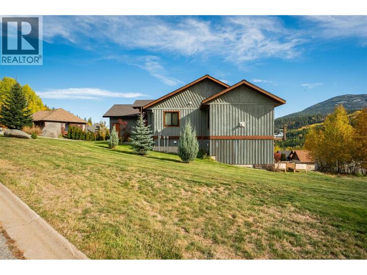Property Photo: 904 Redstone Drive BC V0G 1Y0