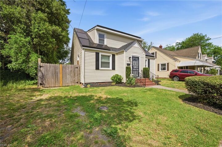 Property Photo: 2012 Liverpool St VA 23704