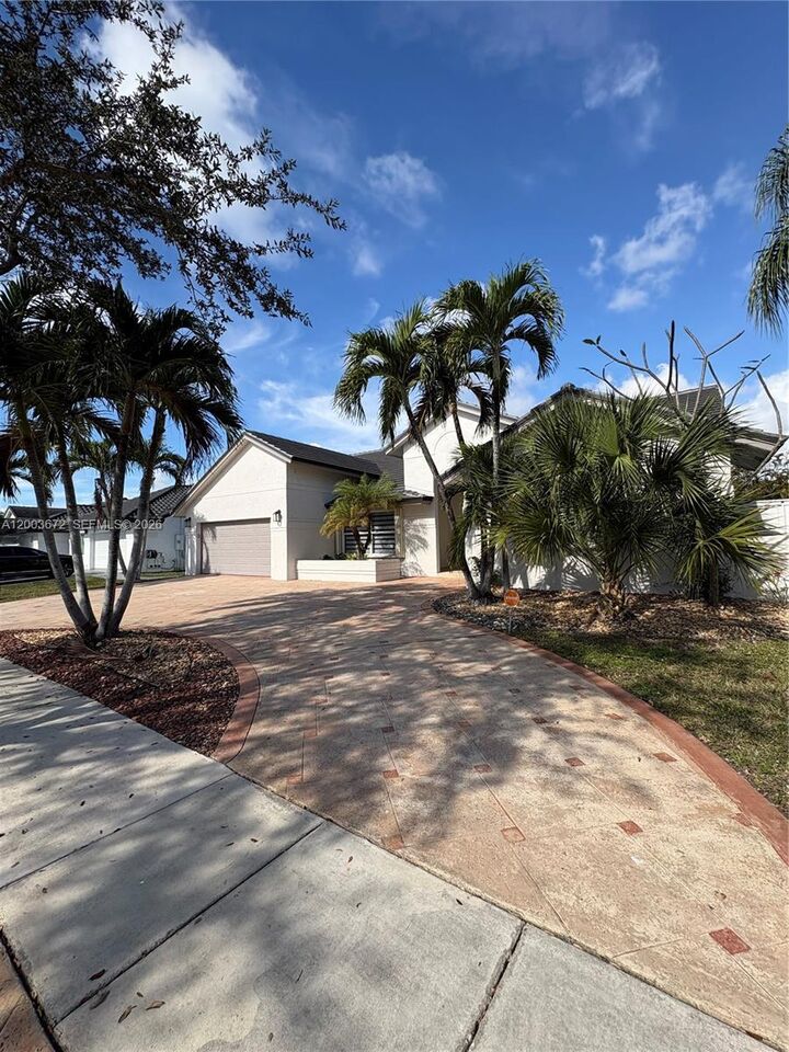 Property Photo:  16209 NW 15th St  FL 33028 