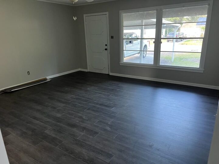 Property Photo:  2909 Boyd Ave  TX 77619 