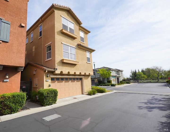 Property Photo:  2740 Midtown Lane  CA 94533 