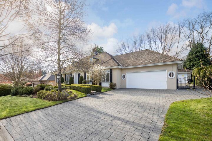 Property Photo: 14048 30 Avenue BC V4P 2N3
