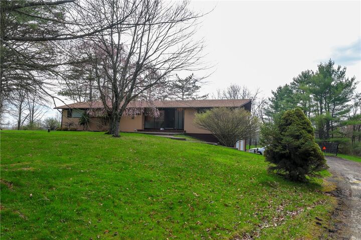 Property Photo:  305 Michele Lane  PA 18840 