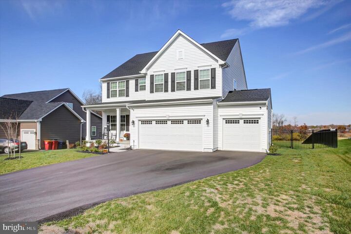 Property Photo:  1585 Shannon Drive S  PA 17225 