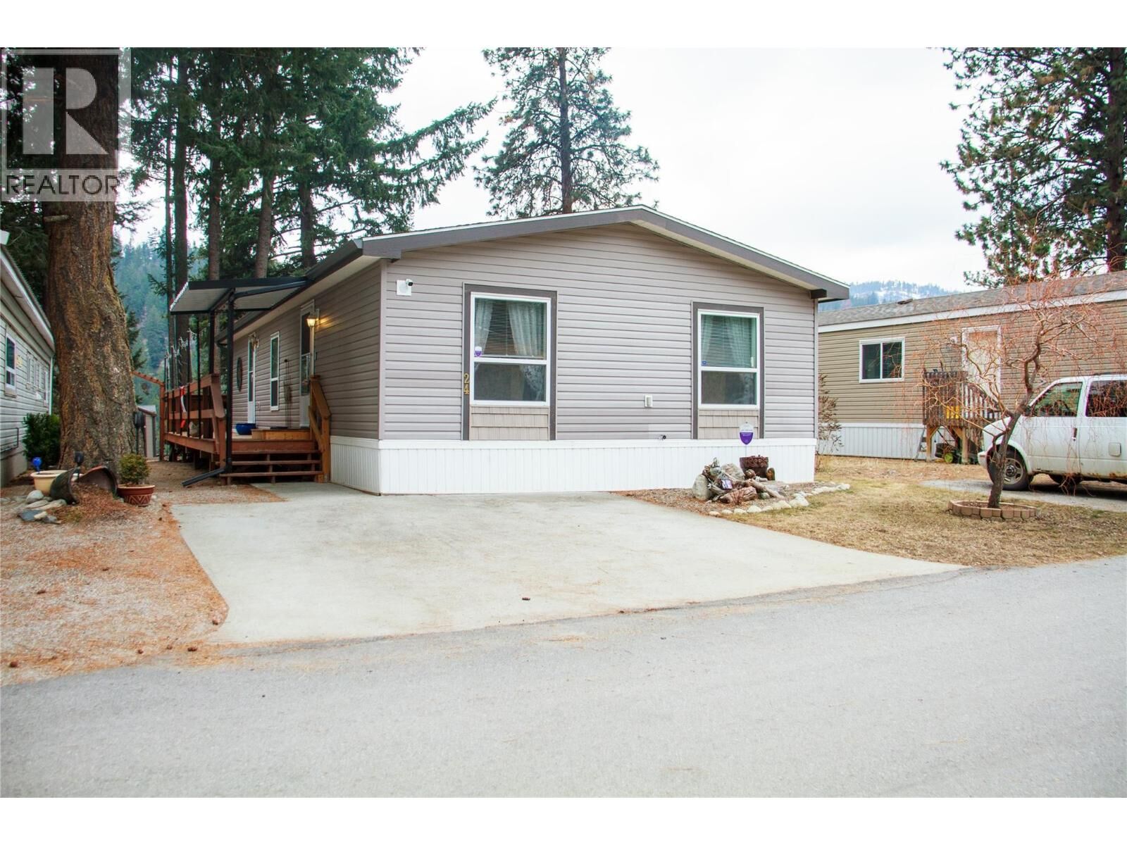 Property Photo: 5371 Princeton Avenue 24 BC V0H 1X8