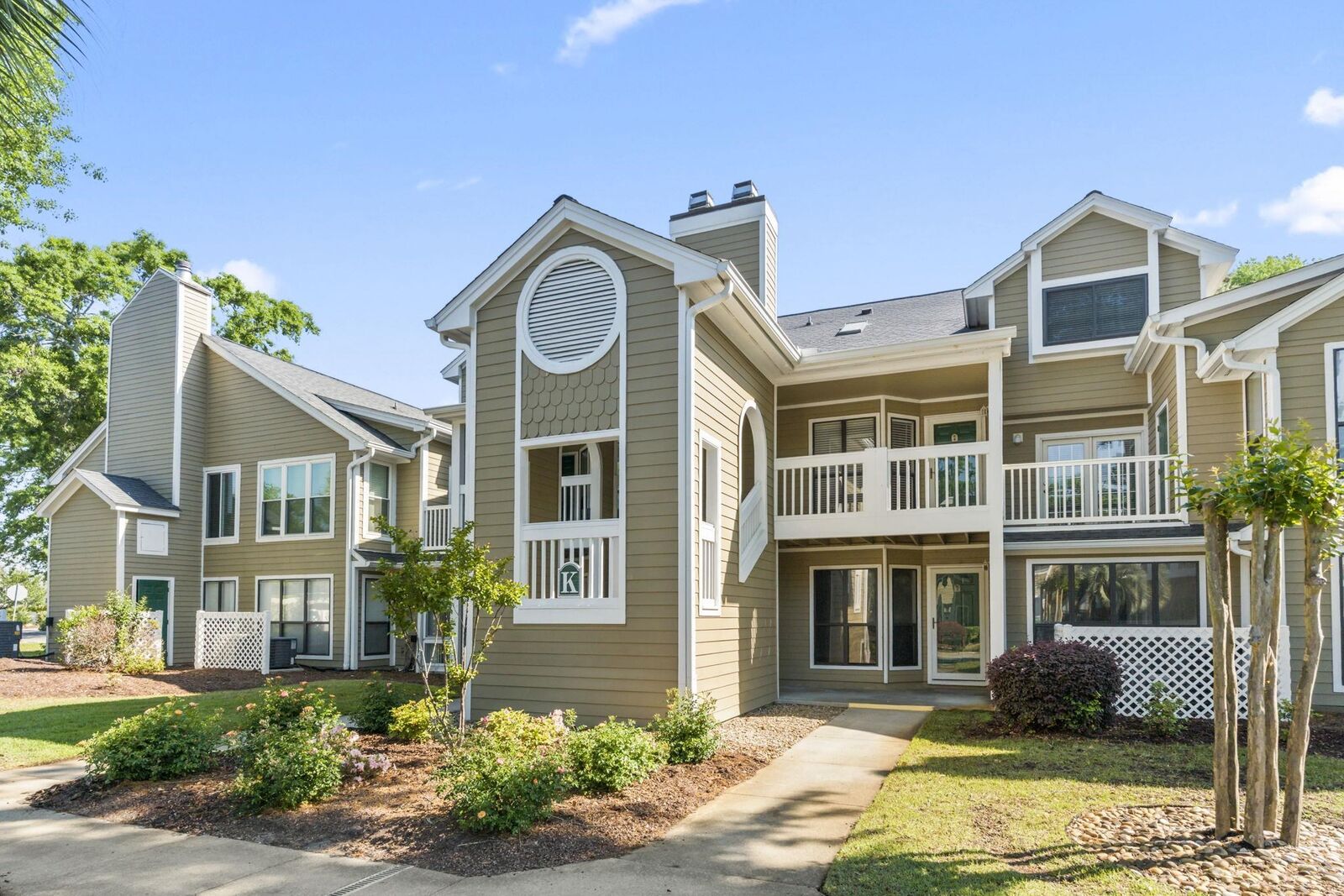 Property Photo:  900 Courtyard Dr. K8  SC 29577 