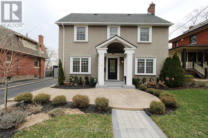 Property Photo:  15 South Drive  ON L2R 4T9 
