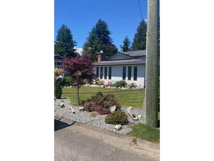 Property Photo: 35183 Ewert Avenue BC V2V 6S7