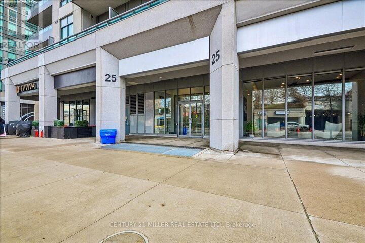 Property Photo: 25 Lower Simcoe Street 326 ON M5J 3A1