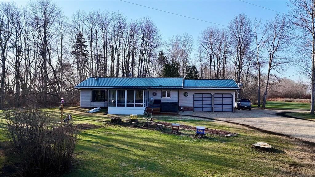 Property Photo:  208 Landels Road  MB R9A 1R6 