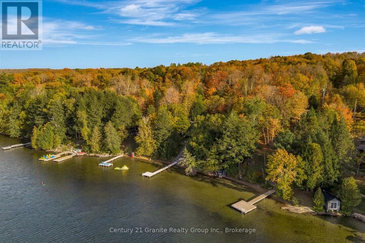Photo de la propriété:  1050 Whiskey Jack Lane  ON K0M 1S0 