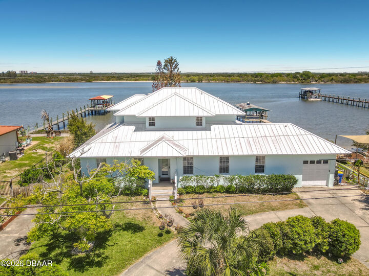 Property Photo:  1205 S Riverside Drive  FL 32132 