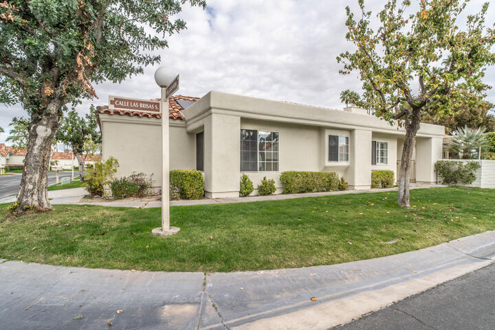 Property Photo:  43954 Via Granada  CA 92211 