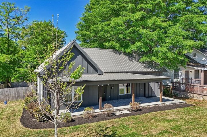 Property Photo:  212 Hamilton Avenue  GA 30110 