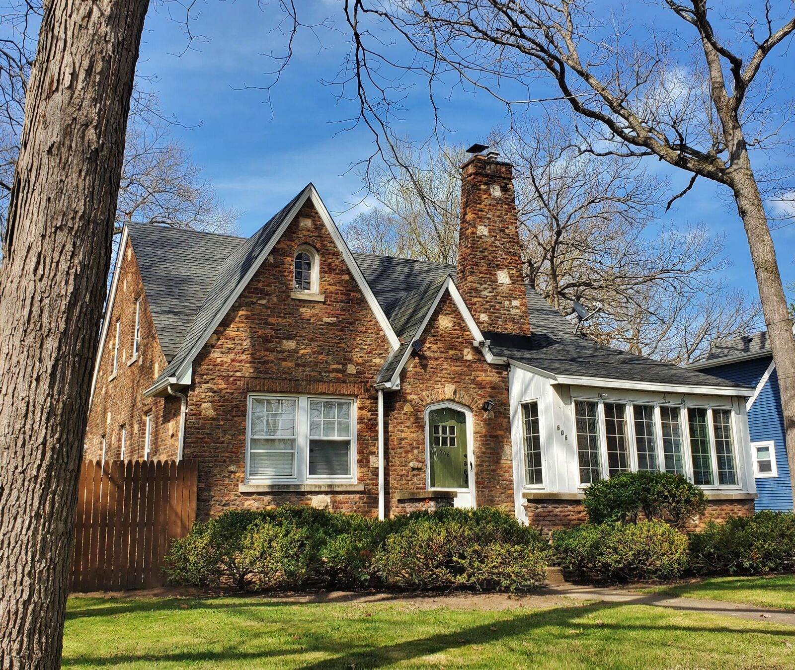 Property Photo:  606 Hobart Street  IN 46360 