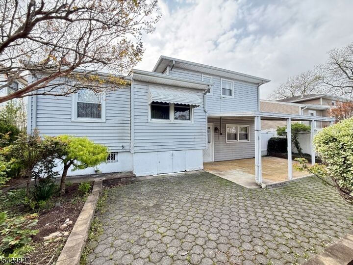 Property Photo:  2294 Saint Georges Ave  NJ 07065 
