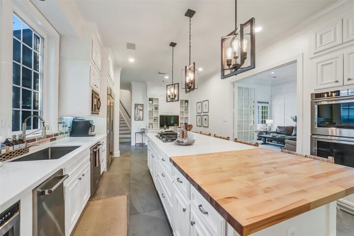 Property Photo: 3106 Huntington Court TX 77493
