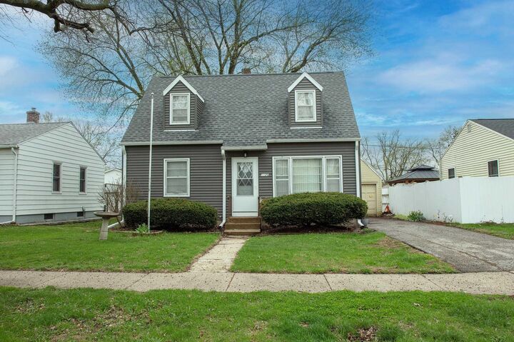 Property Photo:  1120 Bourland Avenue  IA 50702 