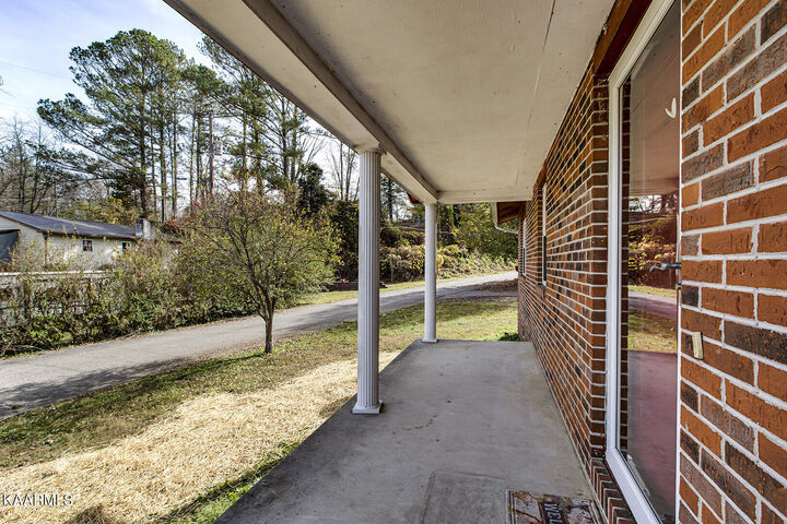 Property Photo:  2 Zirkle Rd  TN 37763 