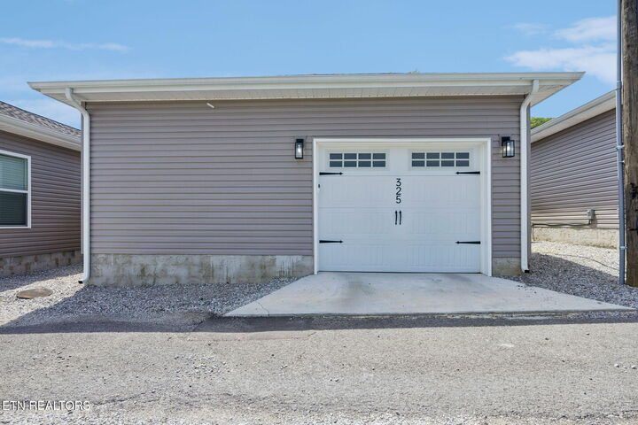 Property Photo:  325 7th St  TN 37769 