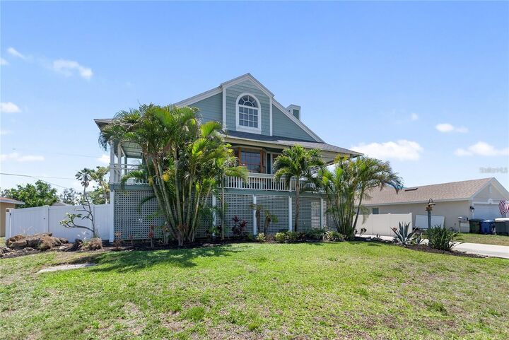 Property Photo: 861 Nectar Road FL 34293