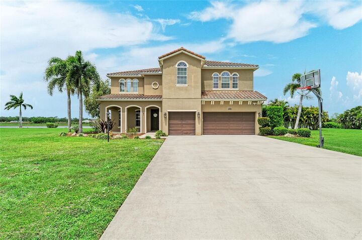 Property Photo:  8438 Webber Road  FL 34240 