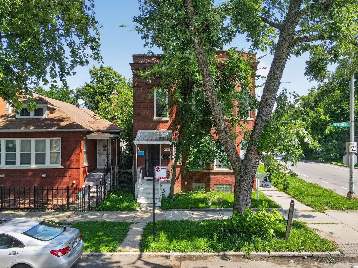 Property Photo:  6559 S Eberhart Avenue  IL 60637 