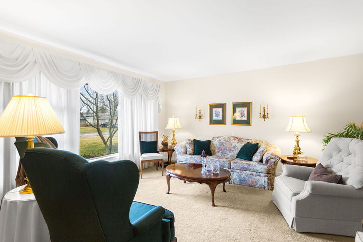 Property Photo:  5221 Fair Elms Avenue  IL 60558 