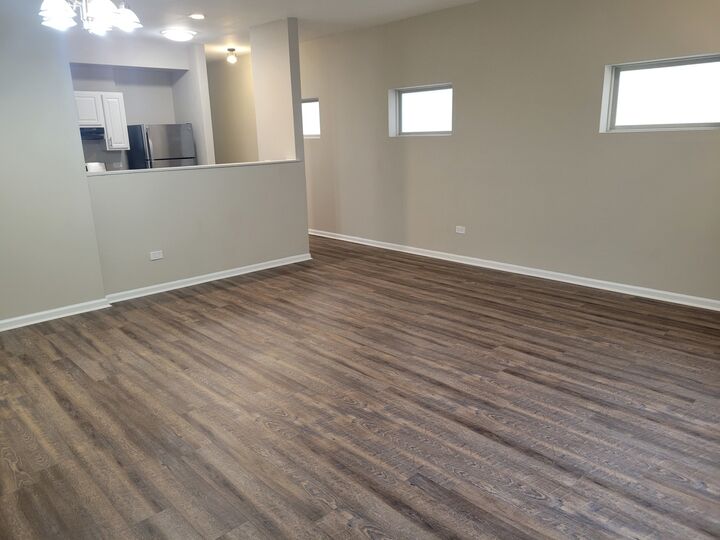 Property Photo:  817 S Kedzie Avenue 1  IL 60612 