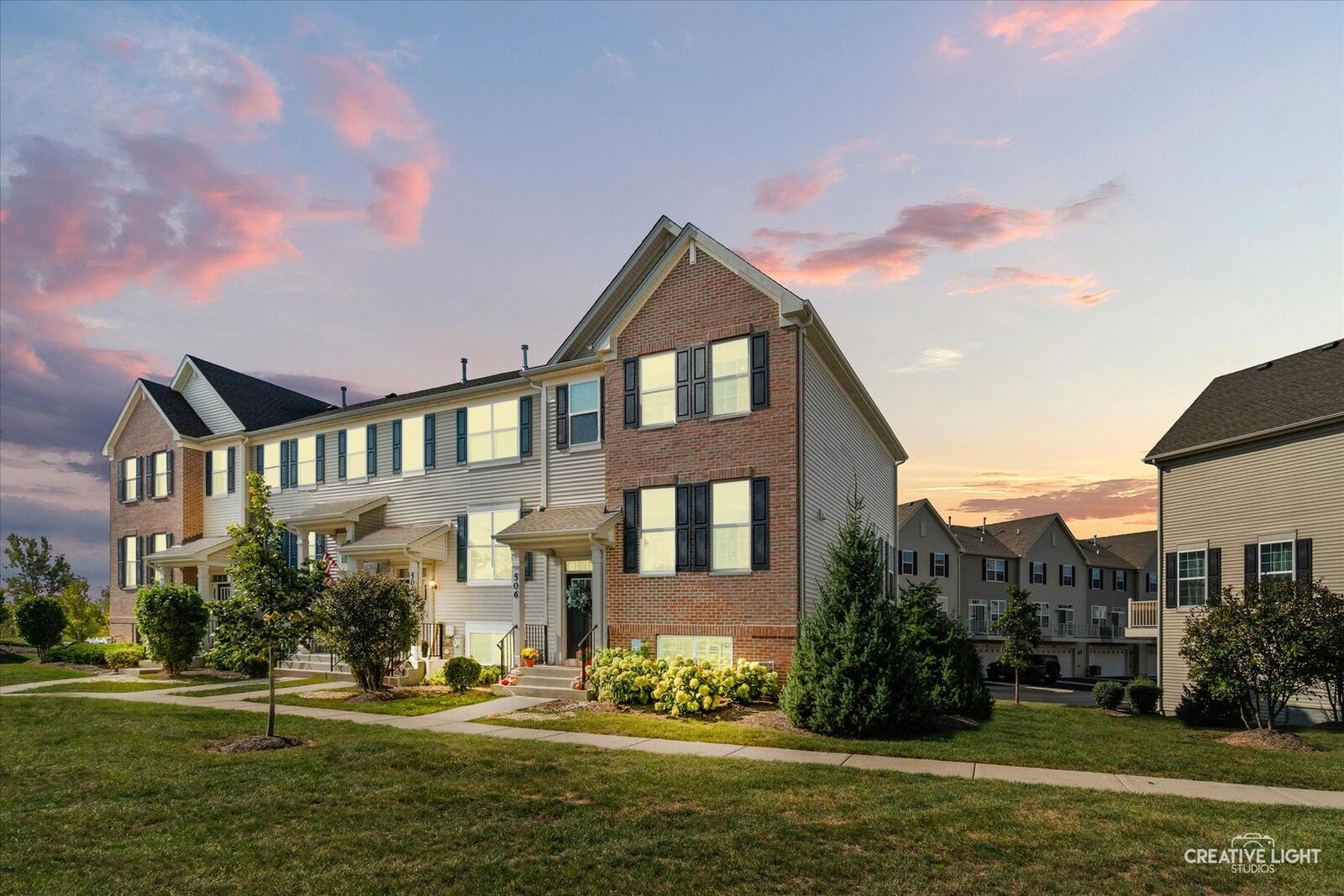 Property Photo:  506 Creek Drive  IL 60543 