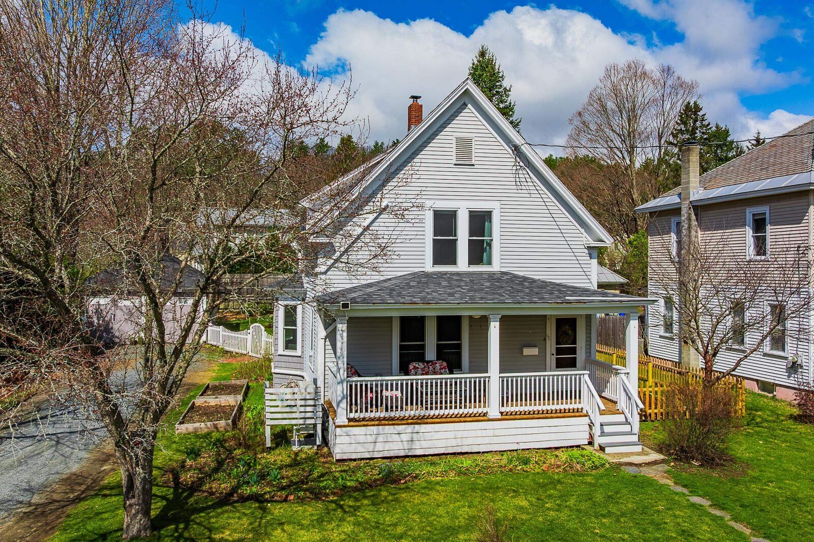 Property Photo:  66 Wilder Street  VT 05001 