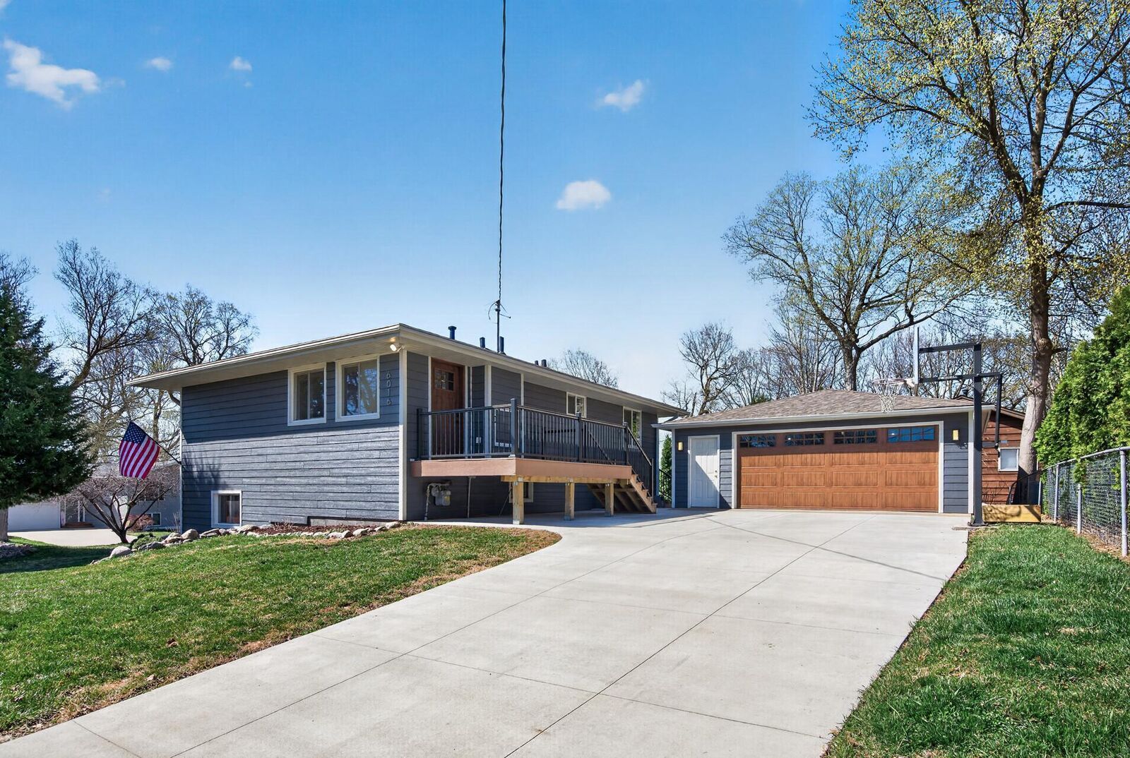 Property Photo:  6016 Cherrywood Road  MN 55364 