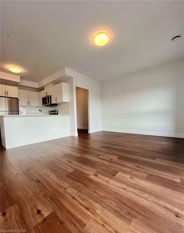 Property Photo:  1000 Lackner Place 606  ON N2A 0L9 