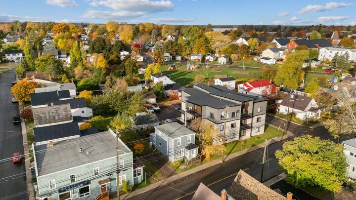 Property Photo:  383 Queen Street  PE C1N 1X9 