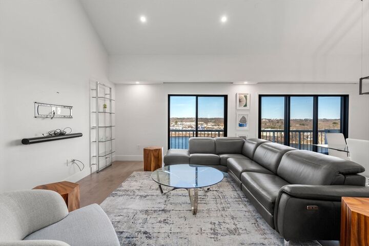 Property Photo:  65 Lake Avenue 1003  MA 01604 