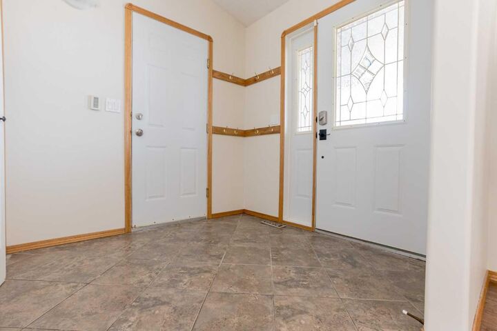Property Photo: 711058 Range Road 64 5 AB T6W 5B8
