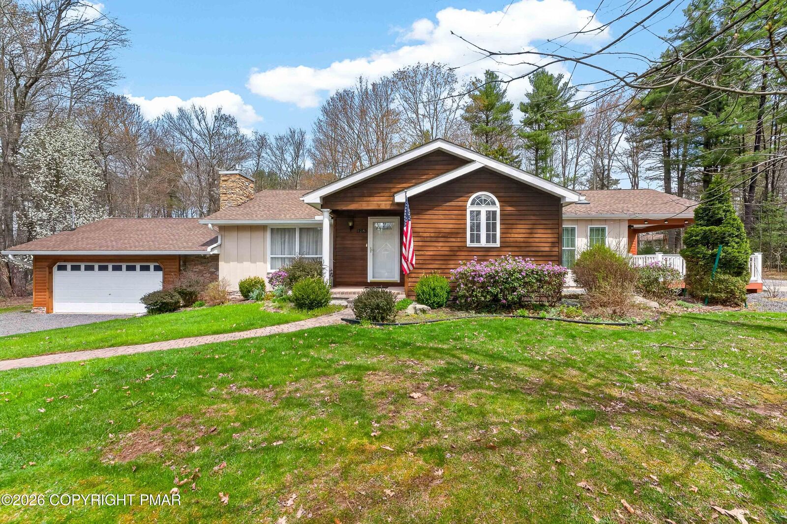 Property Photo: 128 Nakora Drive PA 18610