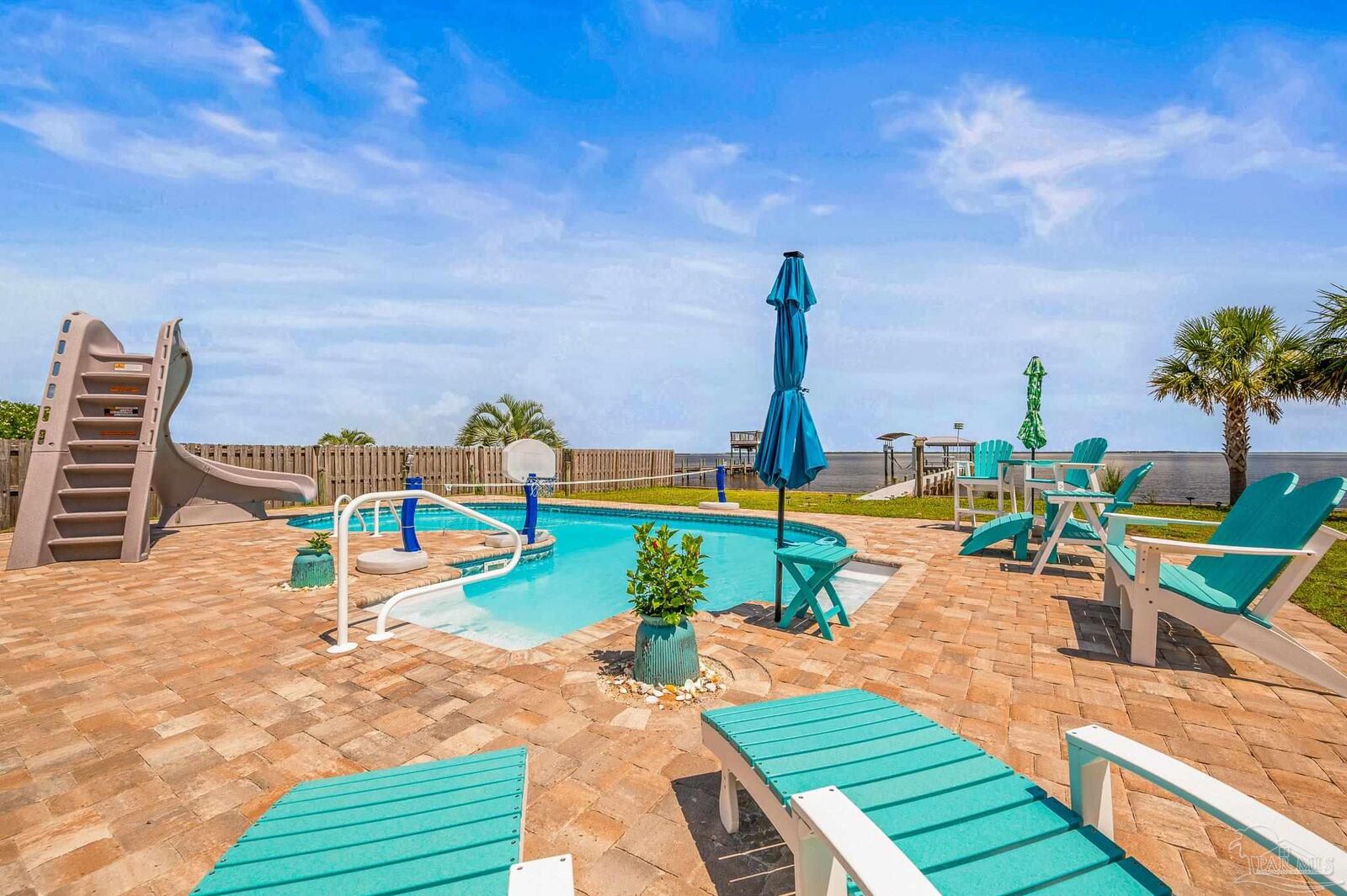 Property Photo: 3606 Ebb Tide Ln FL 32563