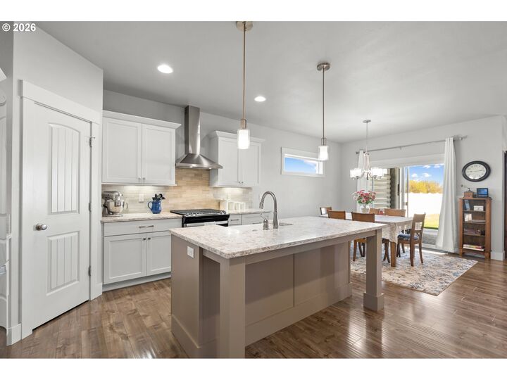 Property Photo:  120 Rome St  OR 97818 