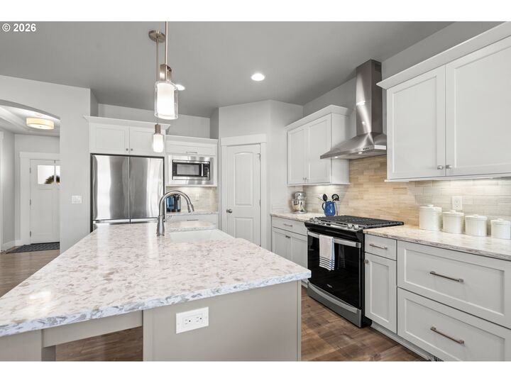 Property Photo:  120 Rome St  OR 97818 