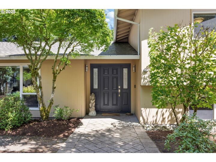 Property Photo:  17810 Sarah Hill Ln  OR 97035 