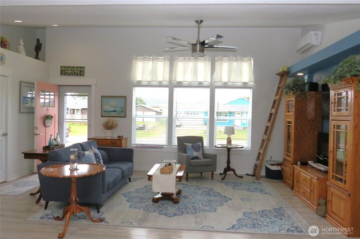 Property Photo:  1188  Greenview Avenue SW  WA 98569 