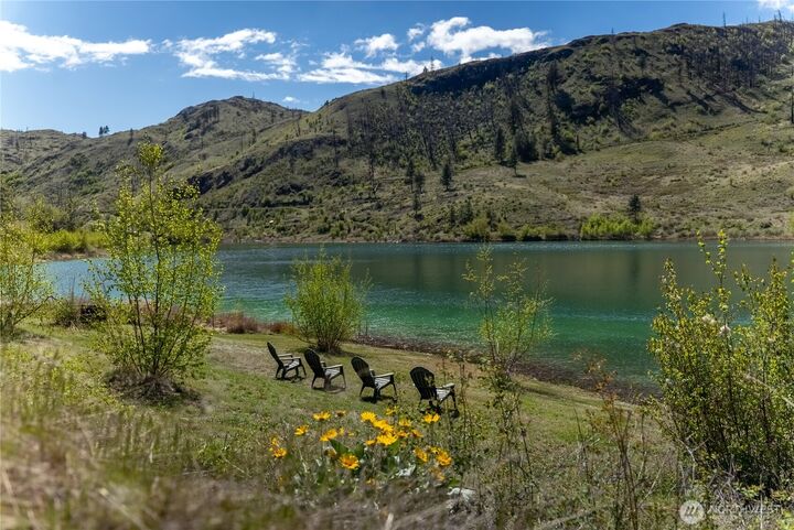 Property Photo:  26  Alkali Lake Road  WA 98849 