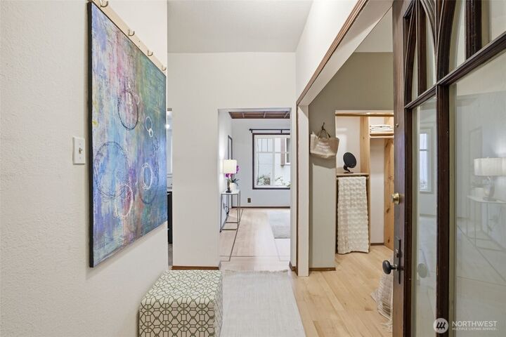 Property Photo: 1107 E Denny Way A5 WA 98122
