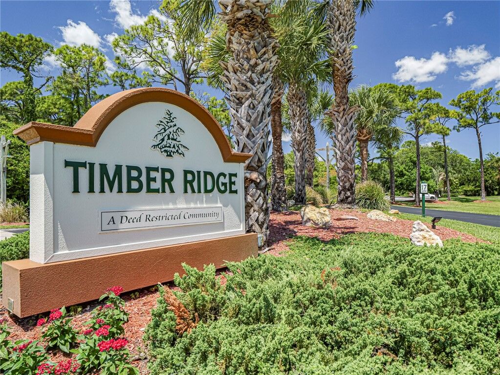 Property Photo:  601 Centre Court SW 101  FL 32962 