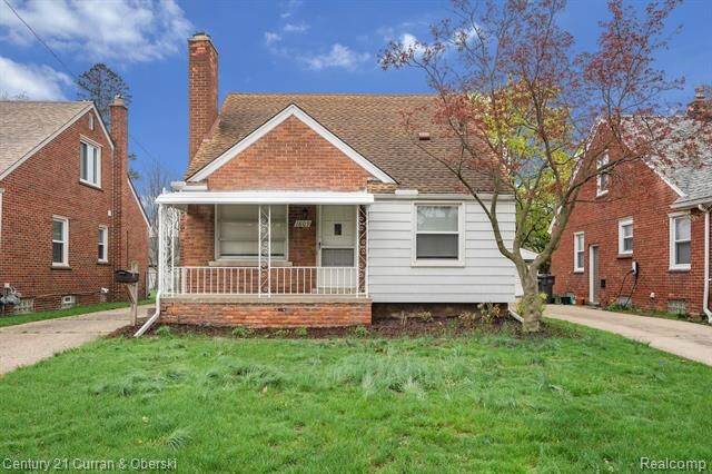 Property Photo:  1809 Kingsbury Avenue  MI 48128 