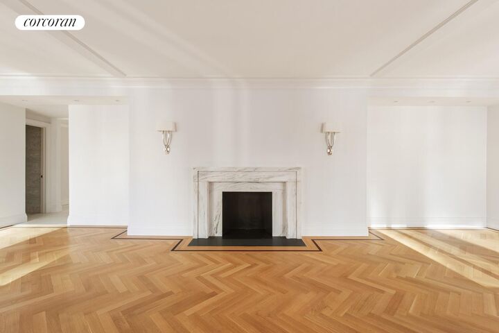Property Photo:  60 E 88th Street 14  NY 10128 