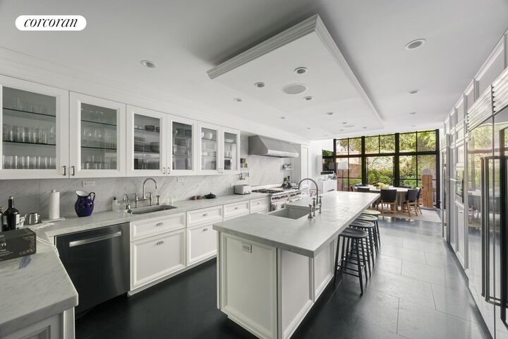 Property Photo:  481 W 22nd Street  NY 10011 
