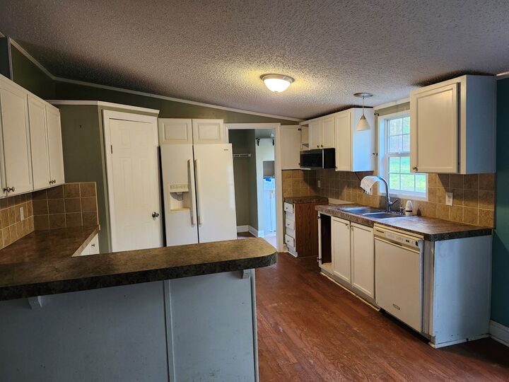 Property Photo:  161 Carriage Hill Rd  VA 23901 
