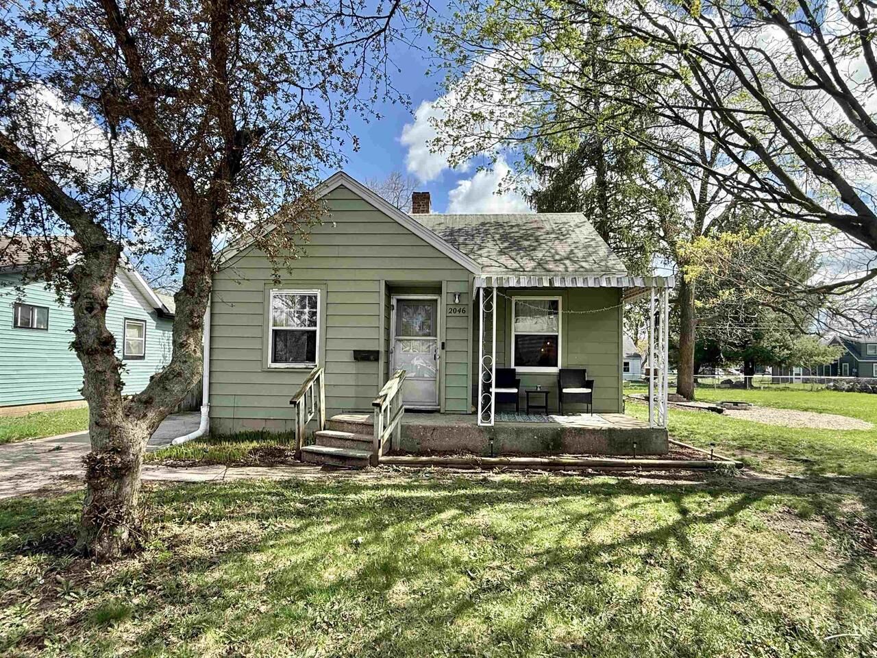 Property Photo:  2046 East Gorton Street  WI 53511 